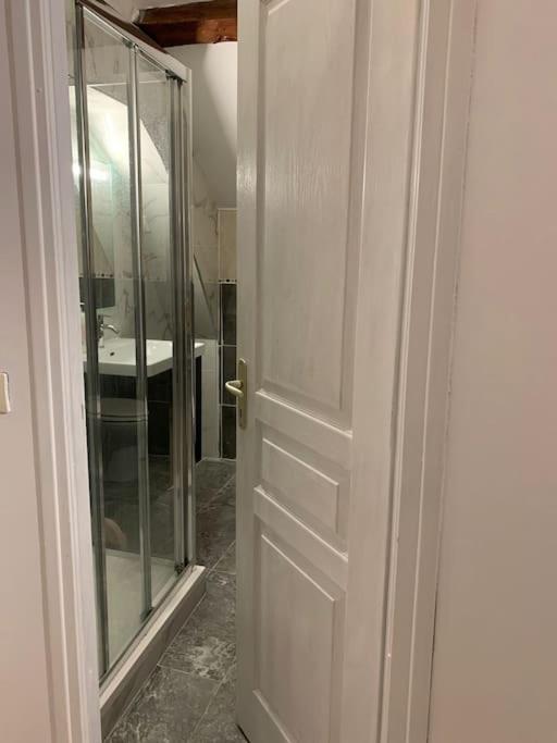 Appartement De Charme - 41M² Rosny-sur-Seine Luaran gambar